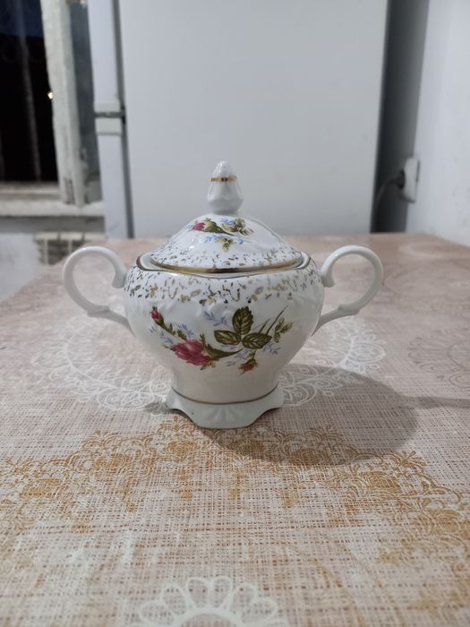 Продам новый сахарница