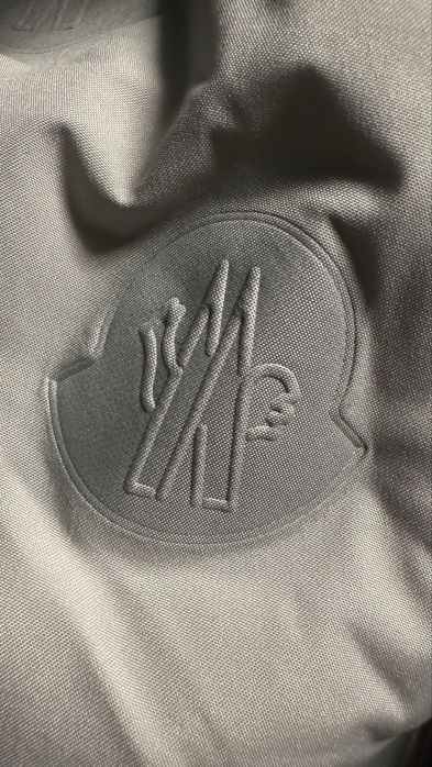 Елегантно зимно яке Moncler VIP