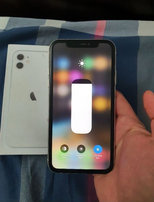 Apple Iphone 11 128GB Silver White Original Karobka Holati Ideal Zor