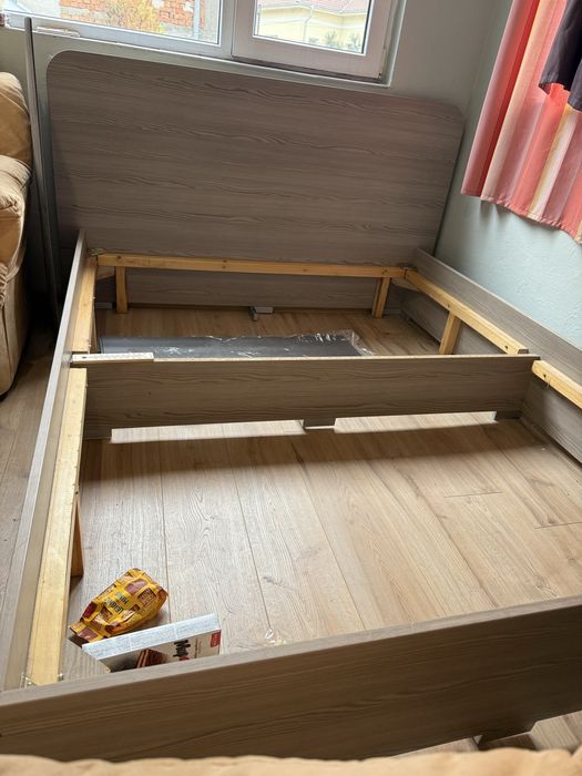 Спалня без матрак