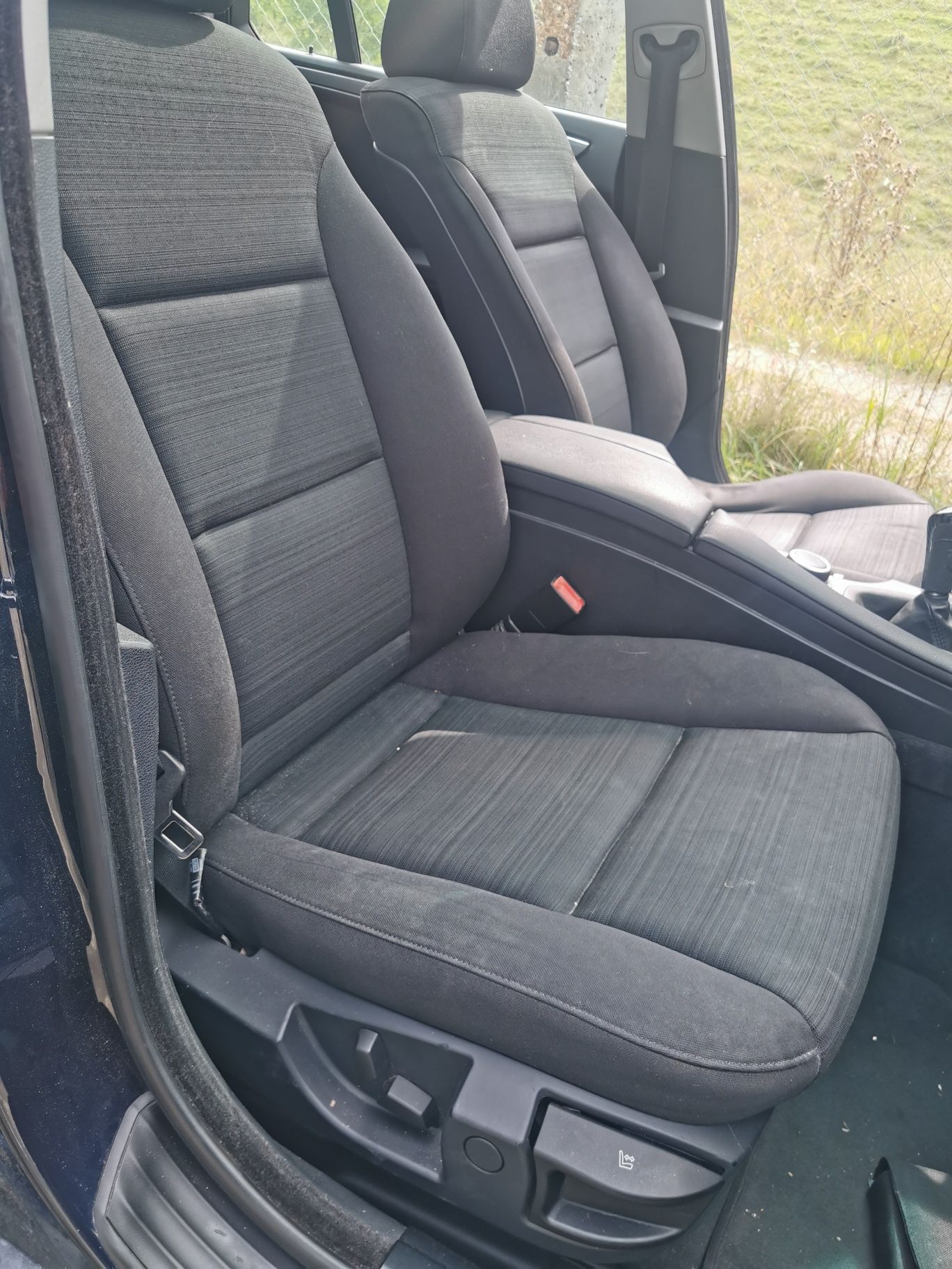 Interior Bmw seria 5 E61 textil negru tapiterie scaune dezmembrez