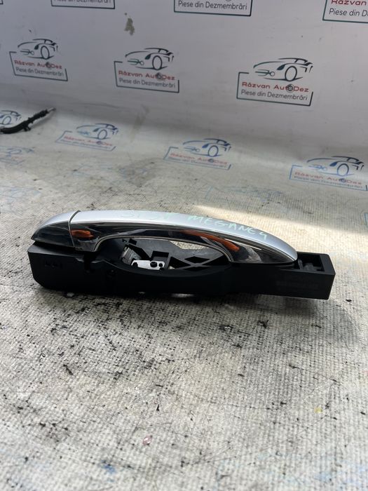 maner exterior stanga spate  renault megane 4 2016