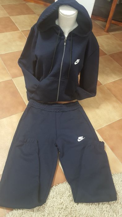Geacă Nike dama.!