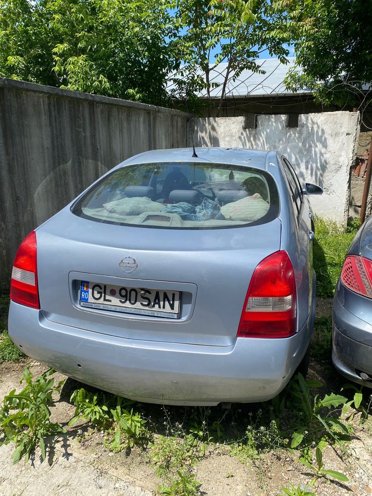 Nissan Primera P12