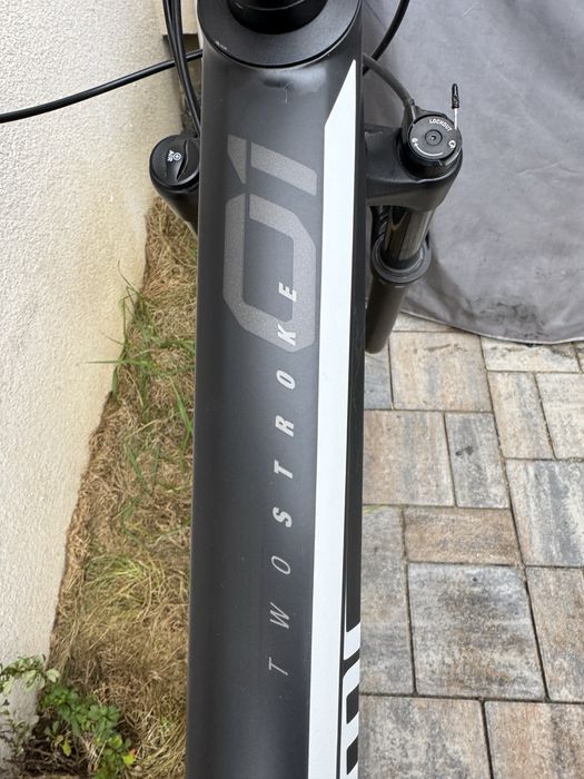 Vand bicicleta hardtrail BMC TWOSTROKE noua ,carbon