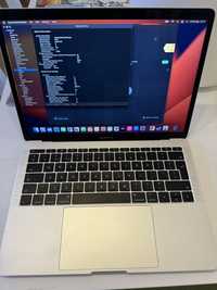 Apple macbook pro 13” 2017