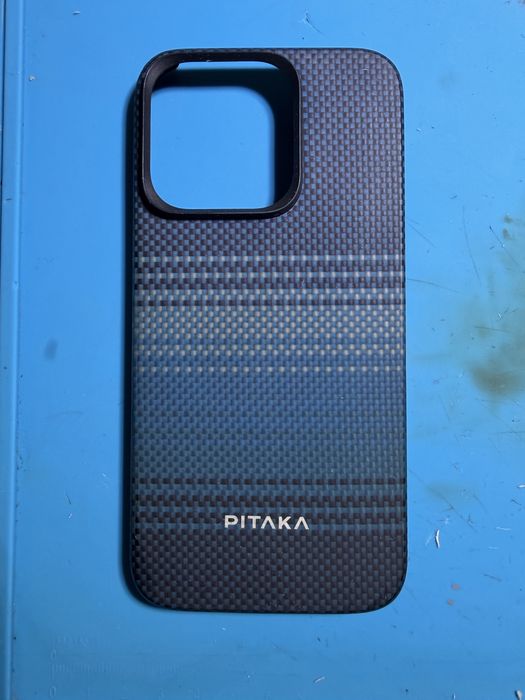 Husa pitaka Origanal pentru iPhone 15 pro
