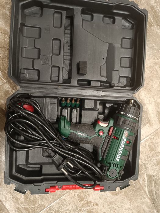 Пробивен винтоверт PARKSIDE PNS 300 A1