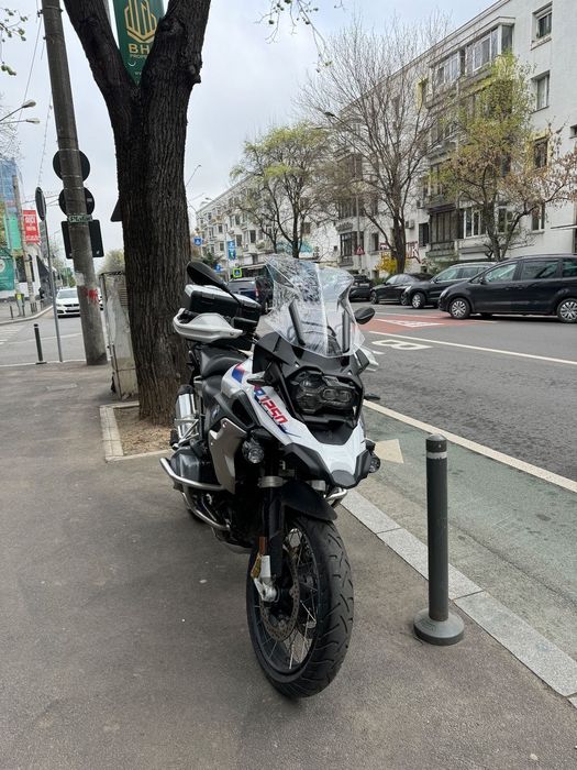 BMW R1250GS