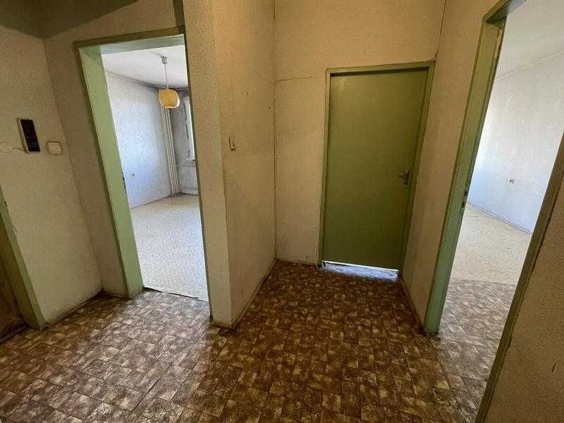 Двустаен апартамент в Левски В