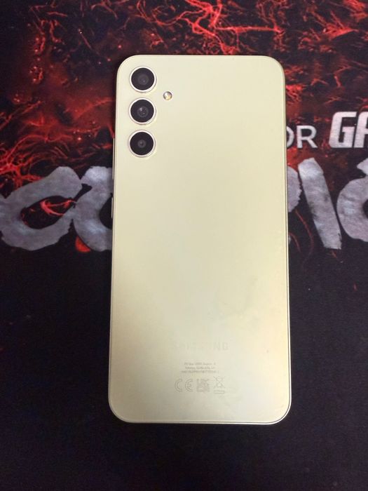 Samsung Galaxy A34 5G – Лайм