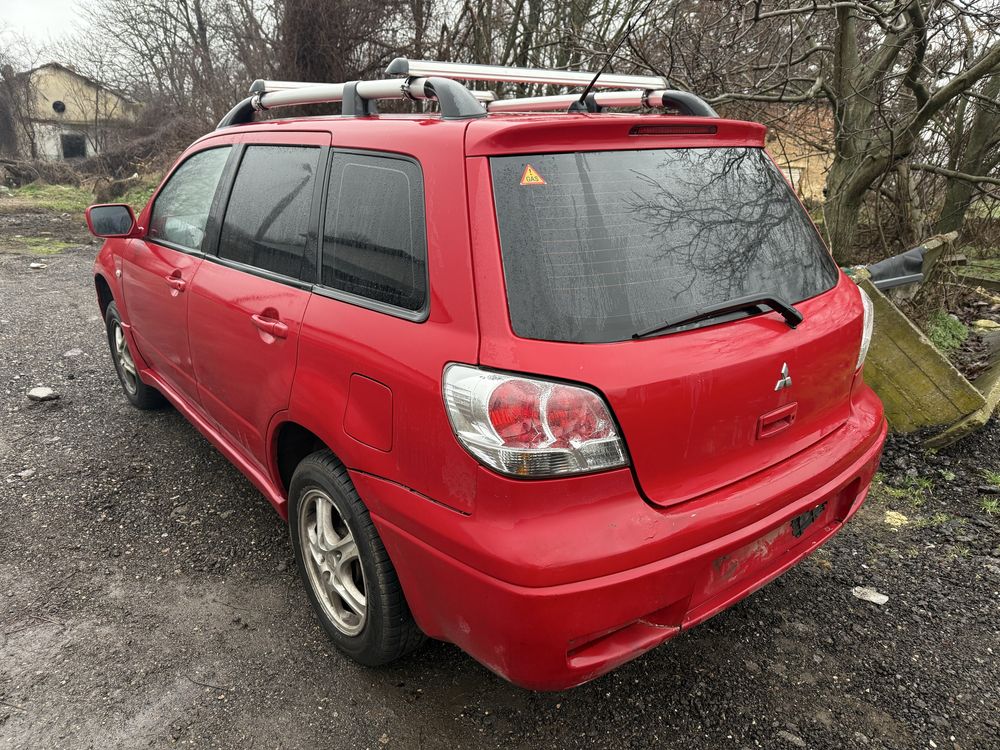 Mitsubishi Outlander на части