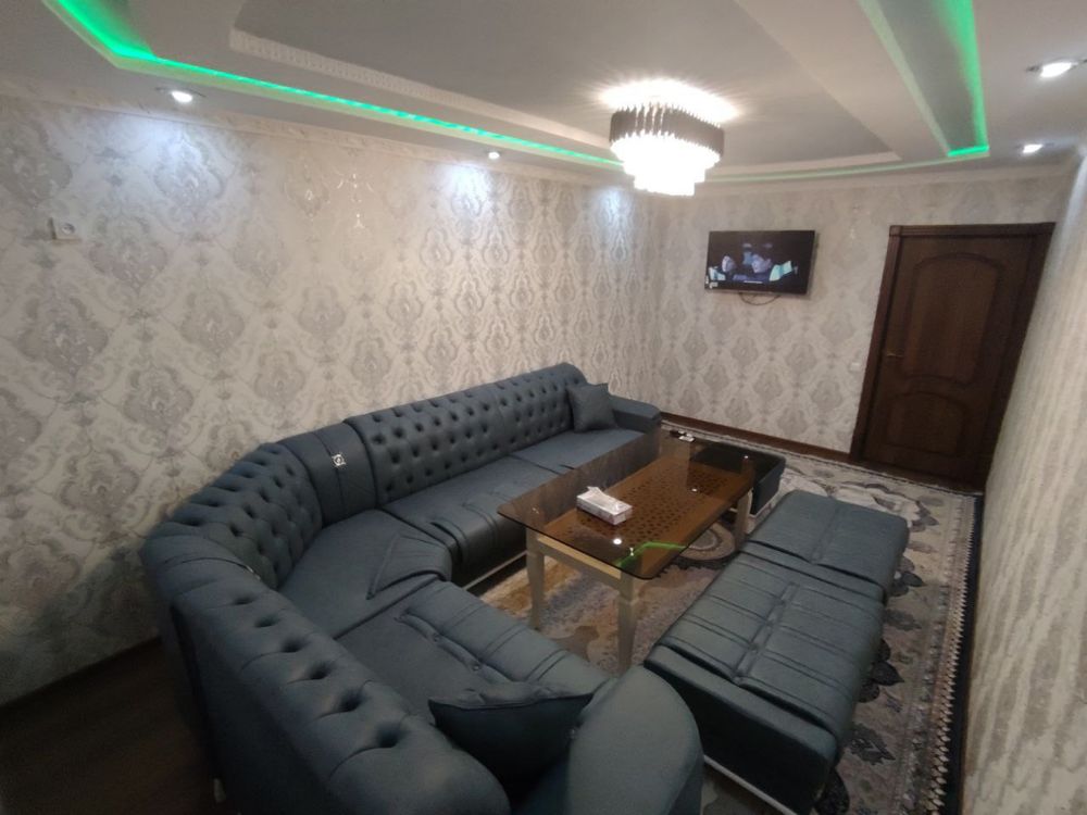 Здаётся квартира в аренду 3 комнотная