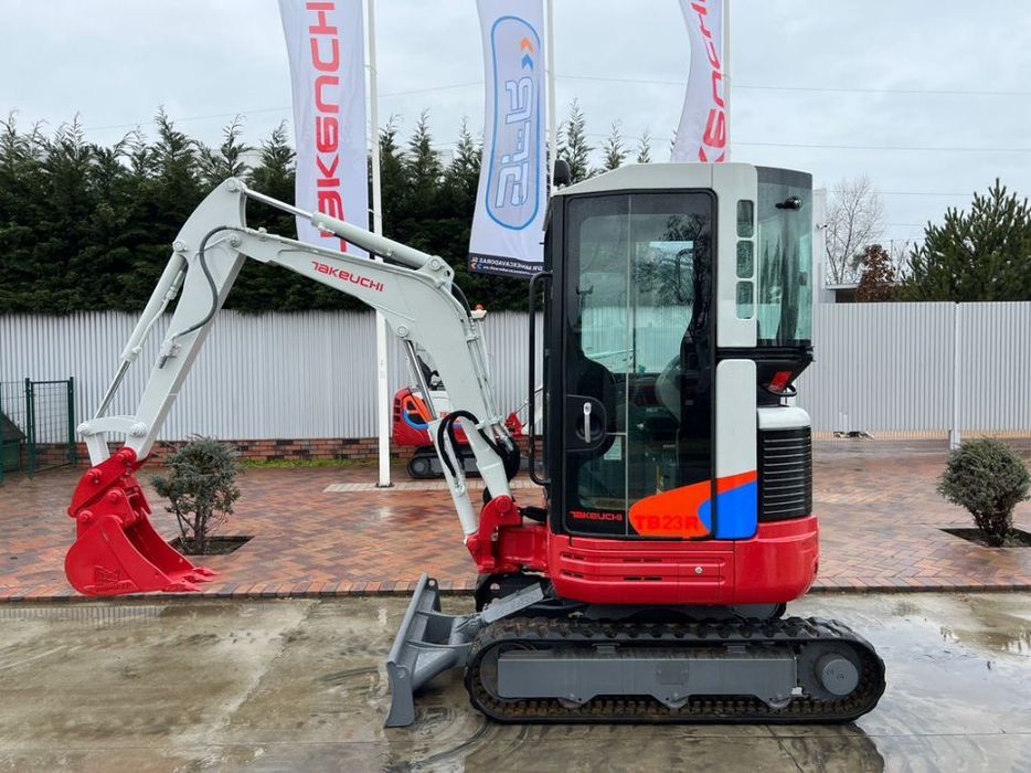 Takeuchi TB 23 R Excavator Takeuchi TB 219