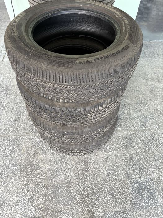 Зимни гуми •Continental• 225/65/17