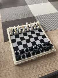 Мини магнитен шах