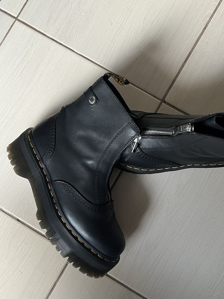 Vand bocanci dama Dr Martens NOI NOUTI