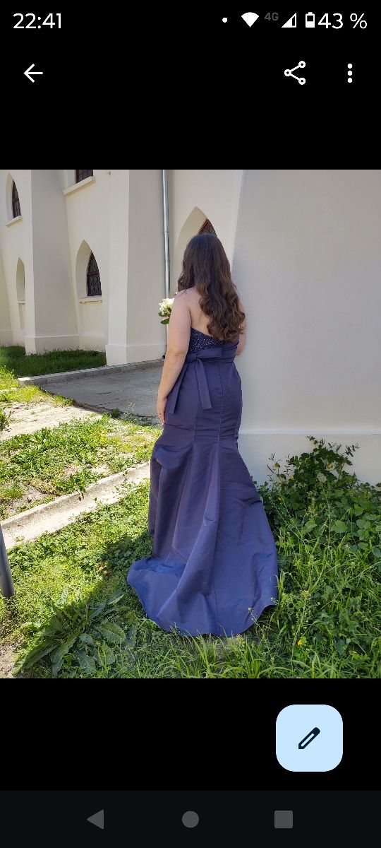 Rochie matase Carolina Herrera marimea 16 (purtata o singura data)