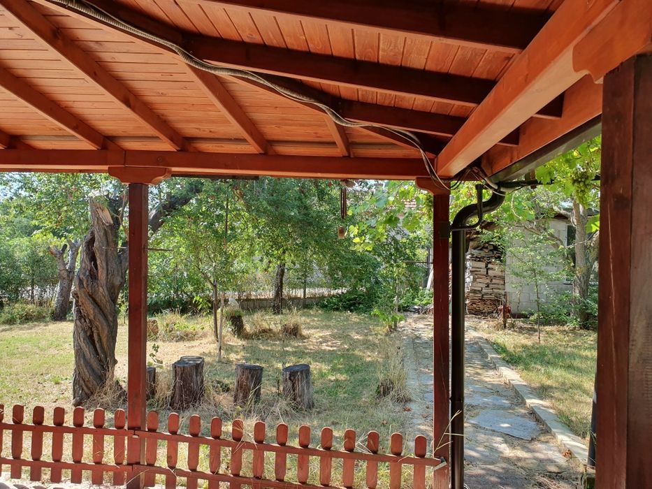 Дава се под наем Къща в с. Болярци, Област Варна - 90 кв.м за 499.8 € - Снимка #2