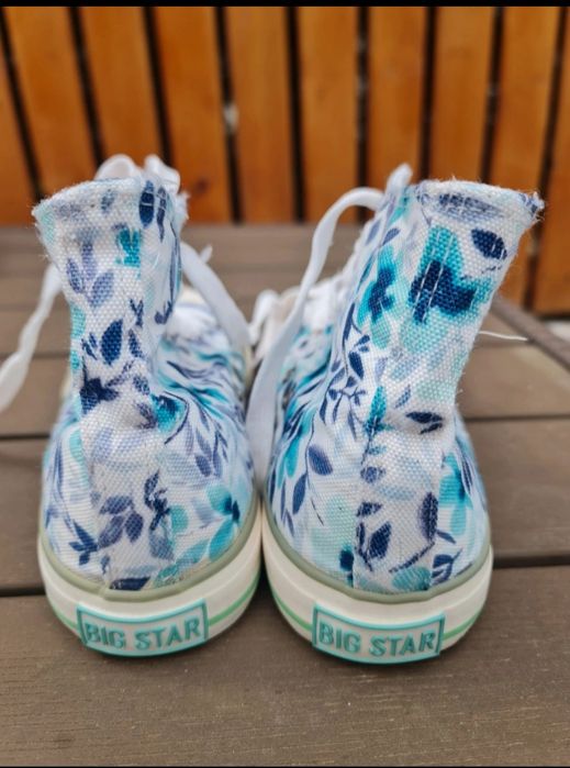 Tenisi inalti inflorati Big Star