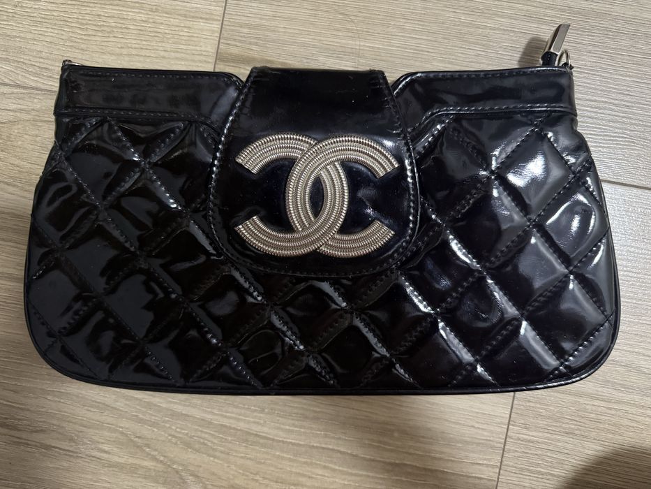 Клатч Chanel лаковый
