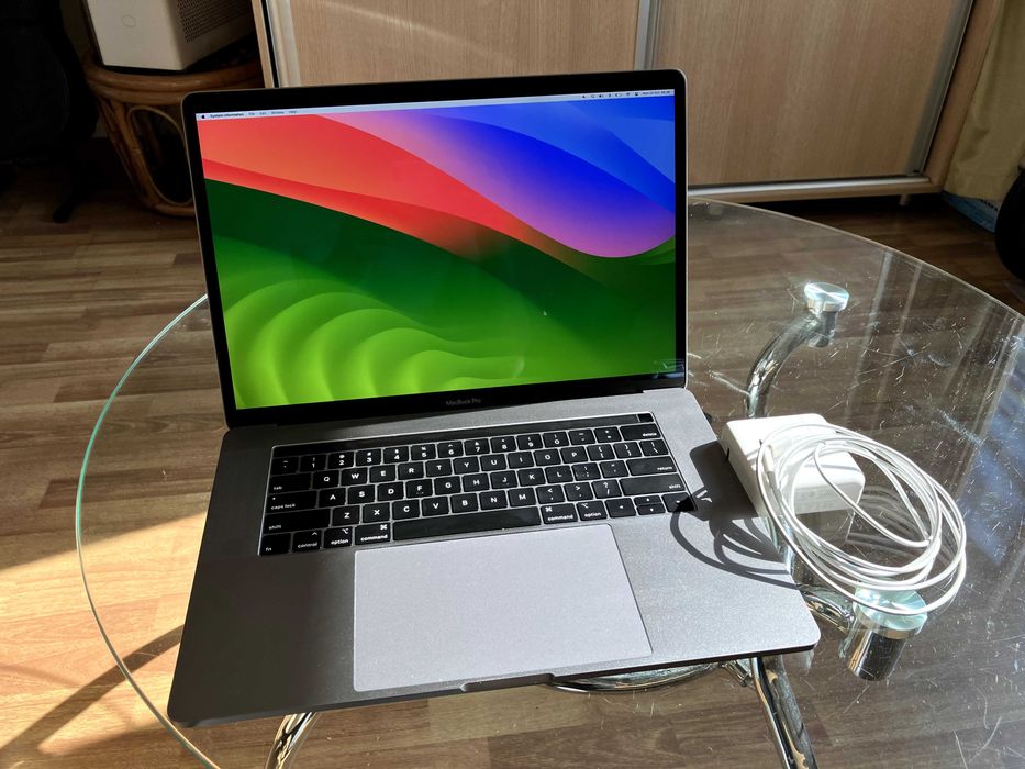 MacBook Pro 15" 2018 (512GB)