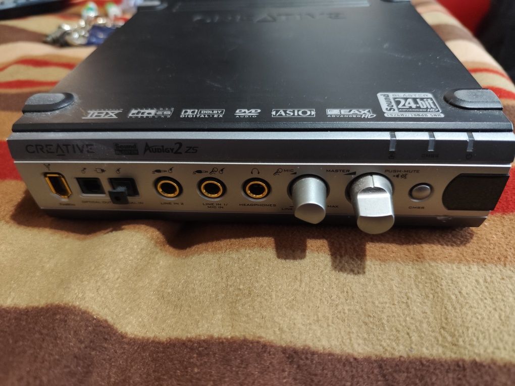 grundig GDP 7700 cu usb si iesire hdmi