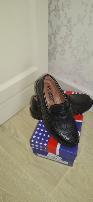 Детский туфли на школу