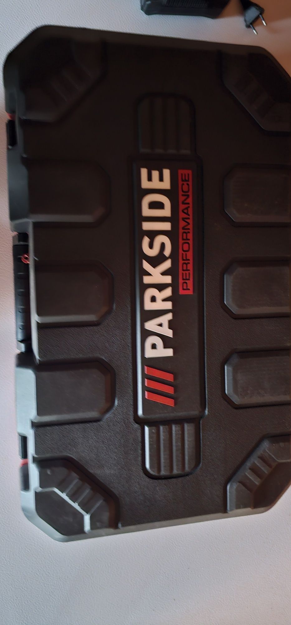 Polizor unghiular fara fir Parkside Performance® 20 V fara baterie si