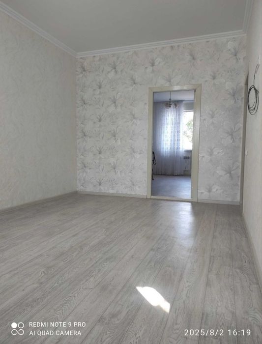 Продаётся 2/4/5 Художников