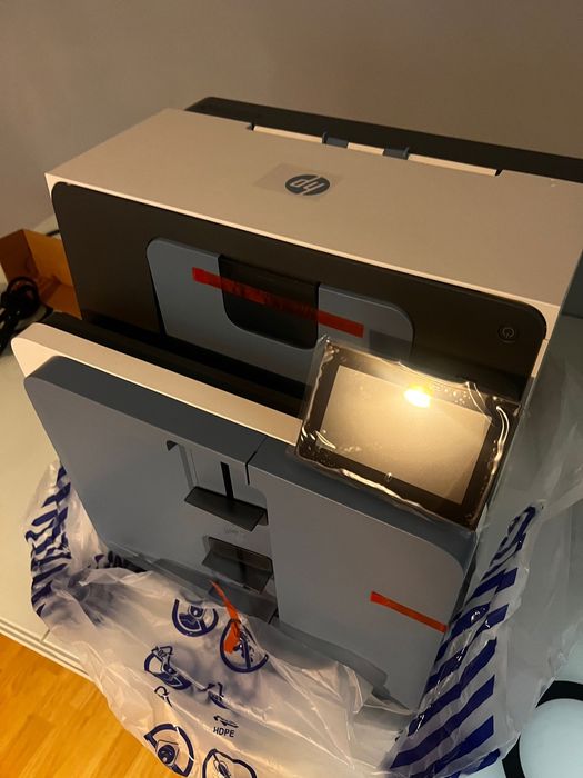 Dispozitiv multifunctional laser color HP LaserJet Pro 3302fdw, A4