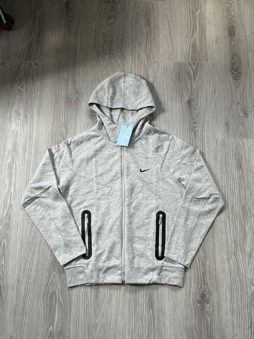 Bluza Nike Nocta de vanzare