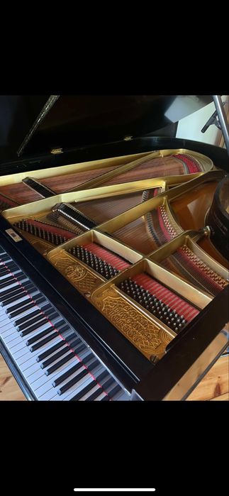 Роял пиано Grotrian Steinweg