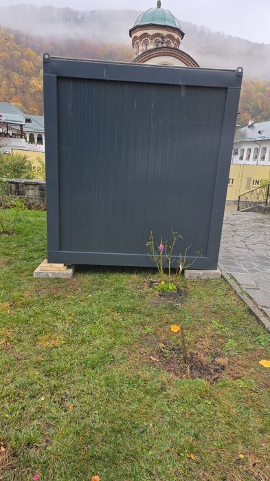 Vand container tip vitrina