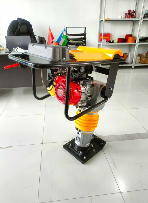 Вибротрамбовка (кенгуру) RM-80LC с двигателем HONDA