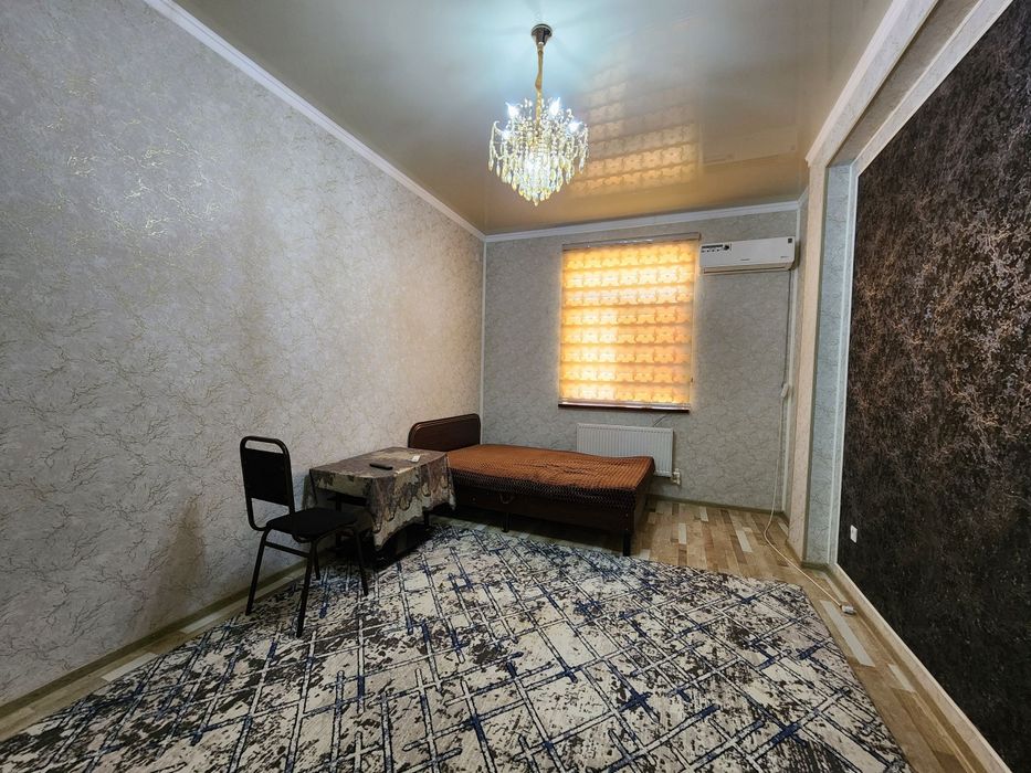 1-xonali Arzon kvartira sotiladi. 28900$