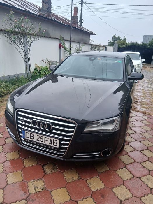 Vând Audi A8 ful-ful