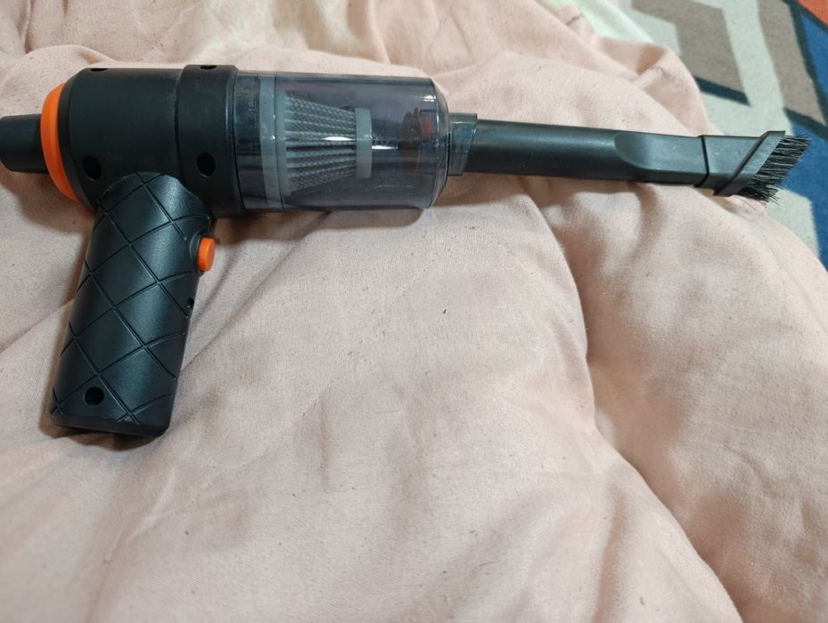 Продам пылесос для машины