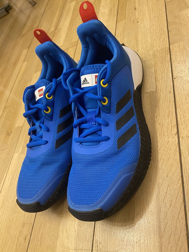 Adidas lego nr. 39 1/3