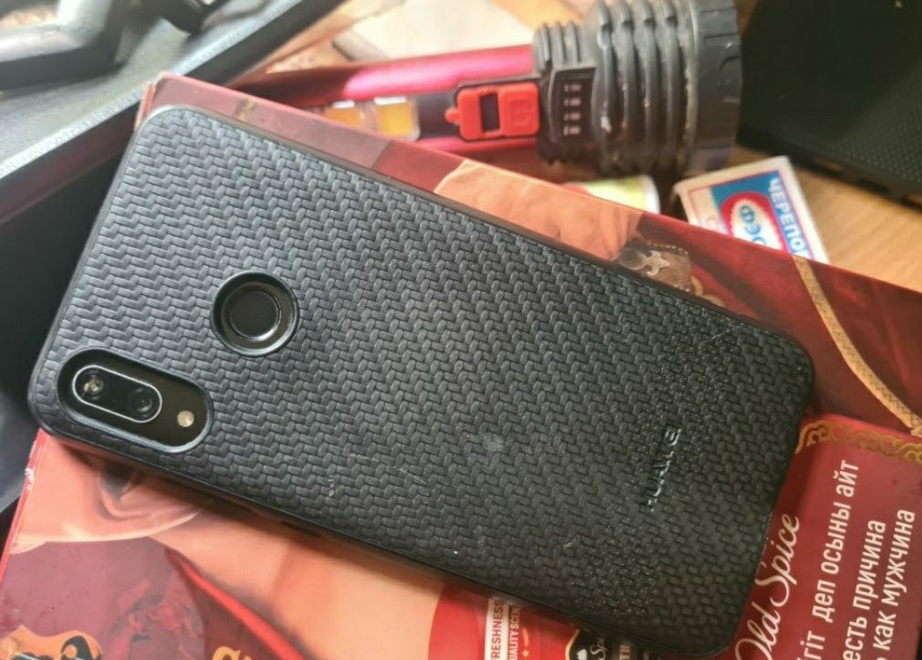Продам  торг Huawei P smart 2019. 17к и он ваш