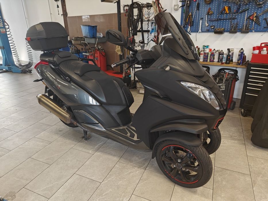 Vând Peugeot metropolis 400 rs