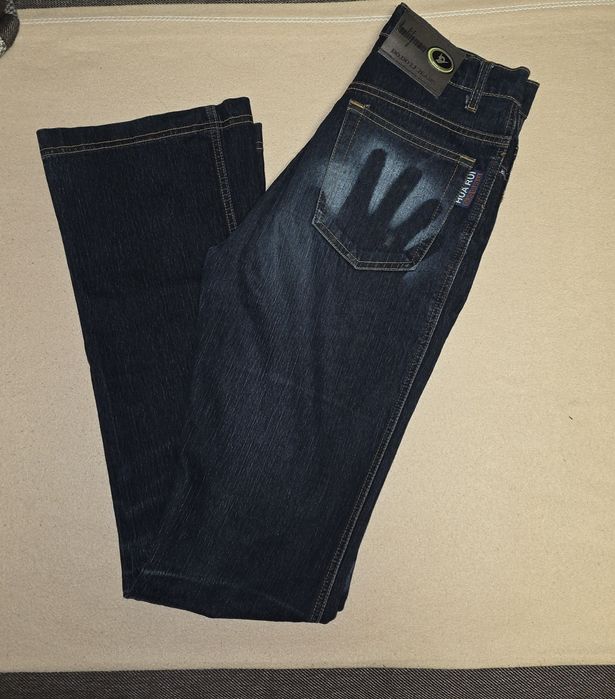 Женские джинсы. 40 р