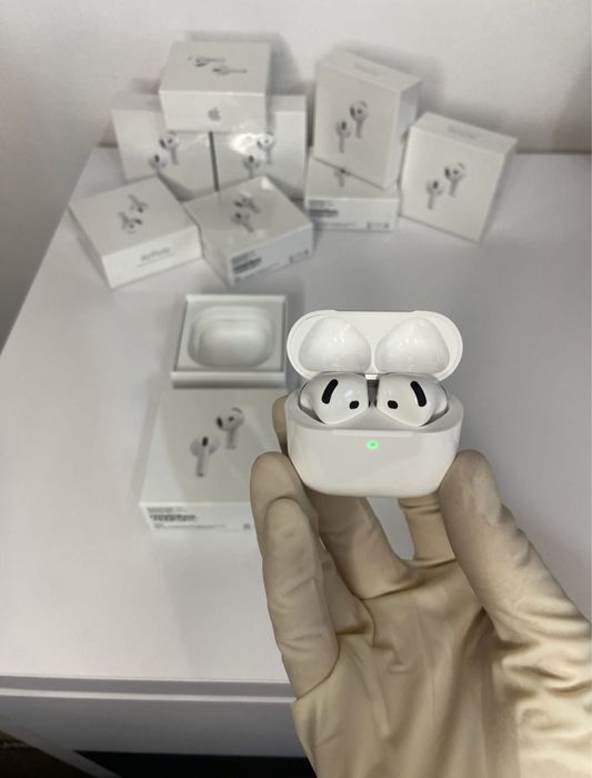 Airpods 4 Active Noise Cancellation