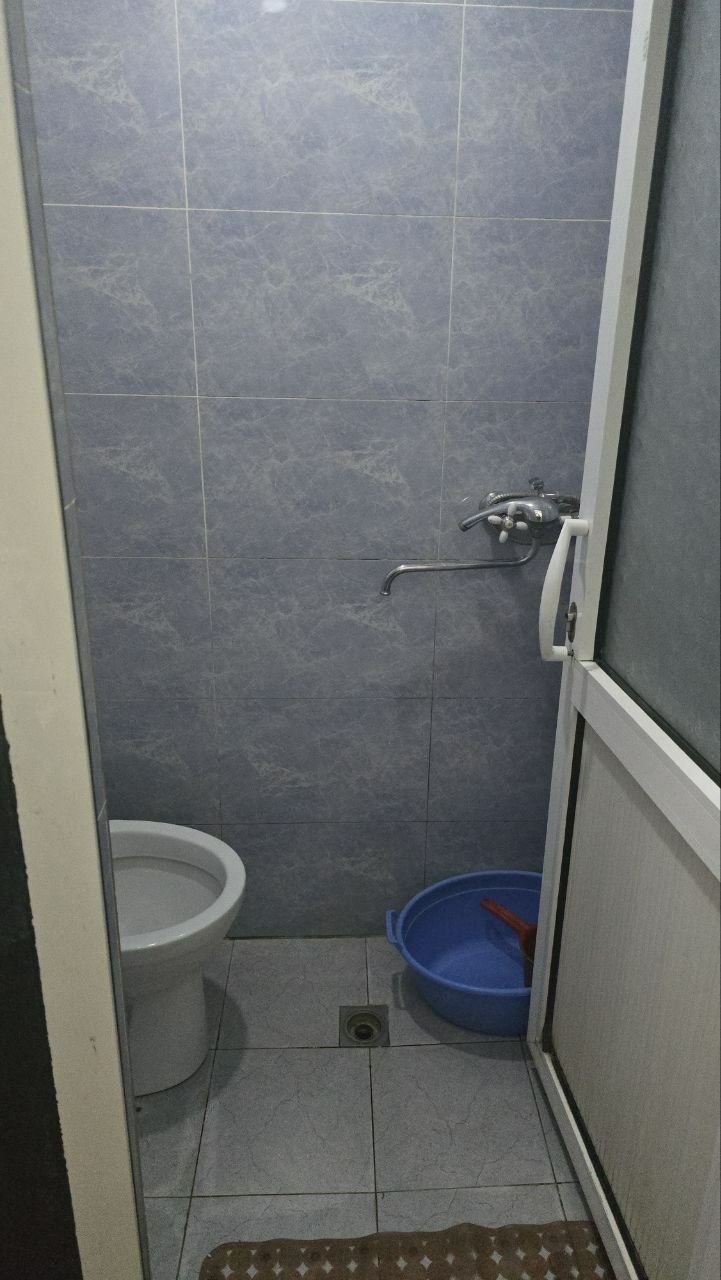 Квартира бор ижарага факат кизларни куяман