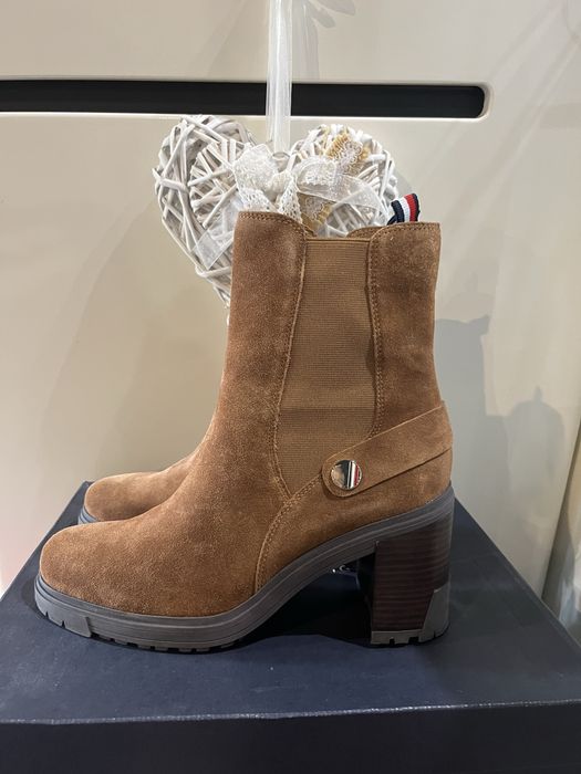 Страхотни боти Tommy Hilfiger номер 40