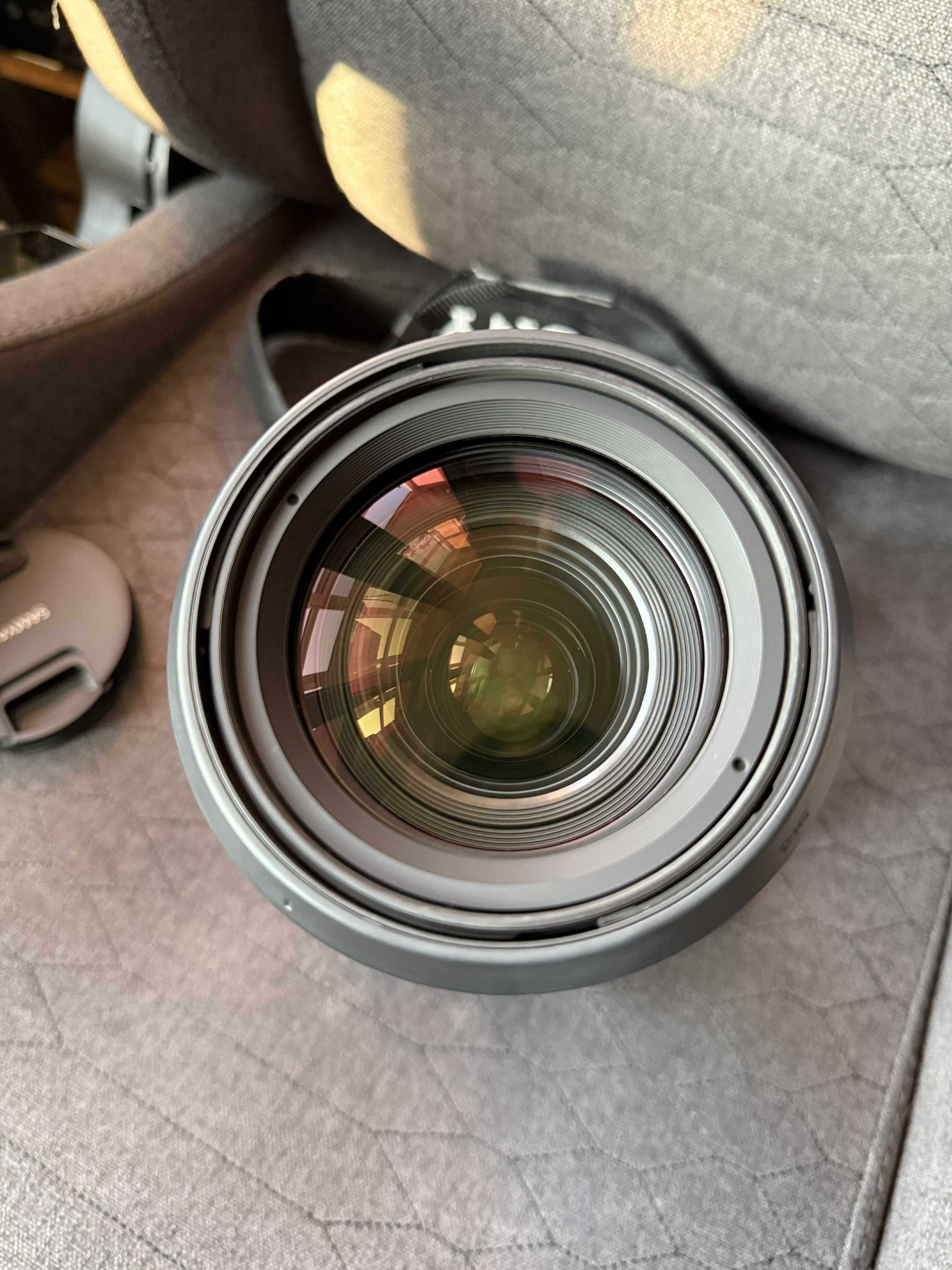 Sony A7 III + Samyang 35-150