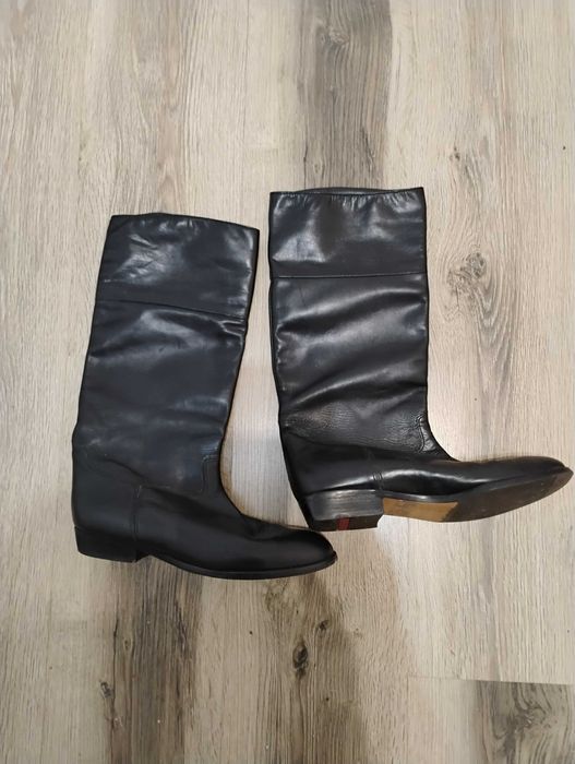 Черни ботуши от естествена кожа