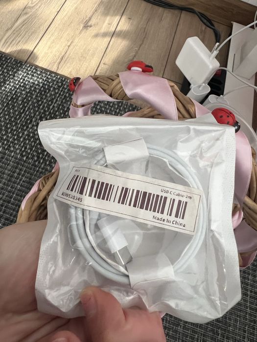 Incarcator nou alb iphone