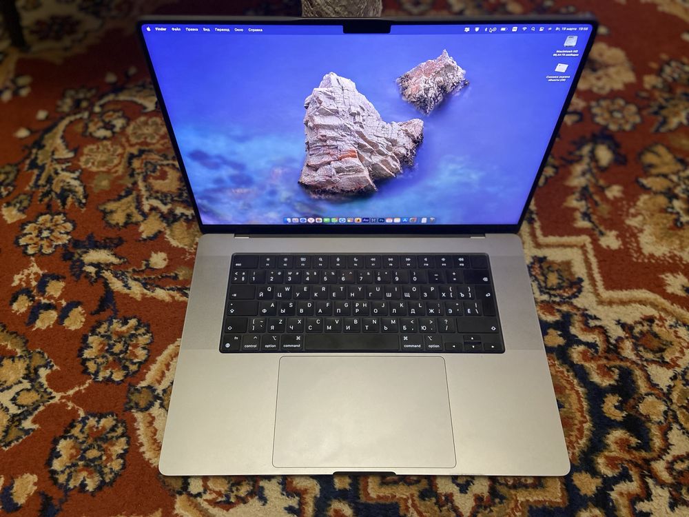 MacBook Pro 16 M1 Pro 500gb на гарантии