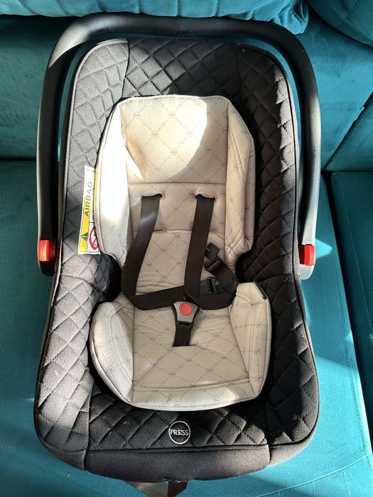 Продам кресло люльку